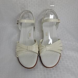 SAS Tripad Comfort Women’s 9.5 M White Wedge Sandals Made in USA